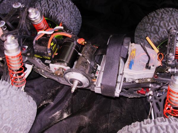 LST2/3mm Carbon Fiber Chassis Kit/M.M.M.NEU 1515-1Y